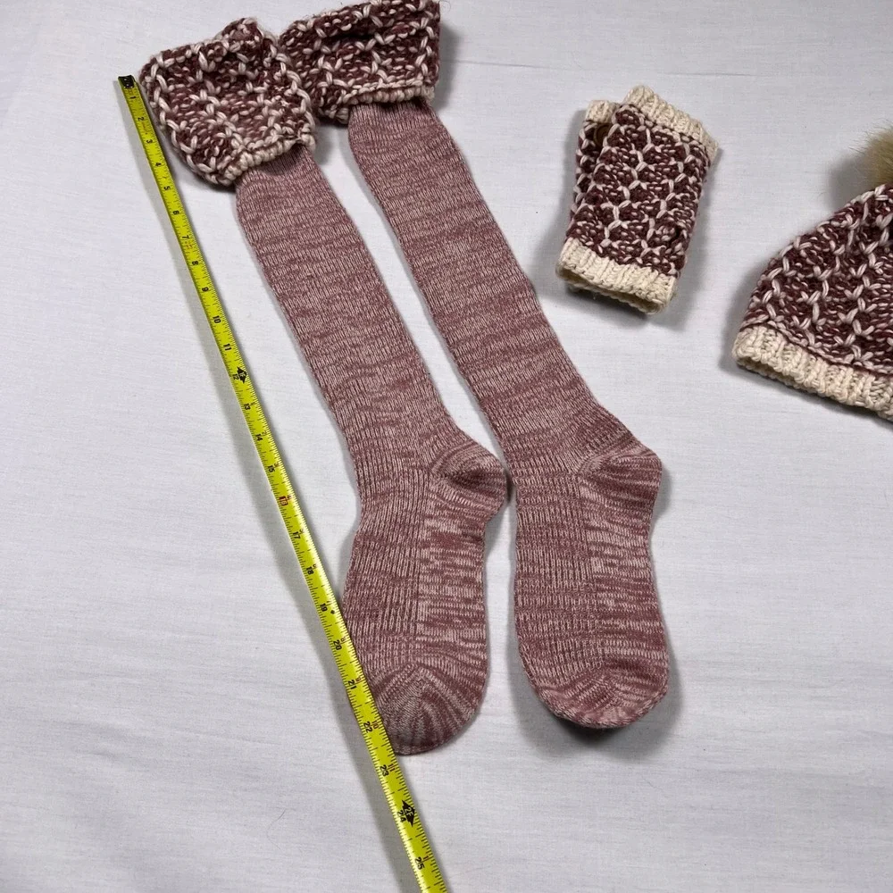 Simply Noelle 3 Piece Knit Beanie Hat Gloves Socks Set Burgundy Cream gift warm